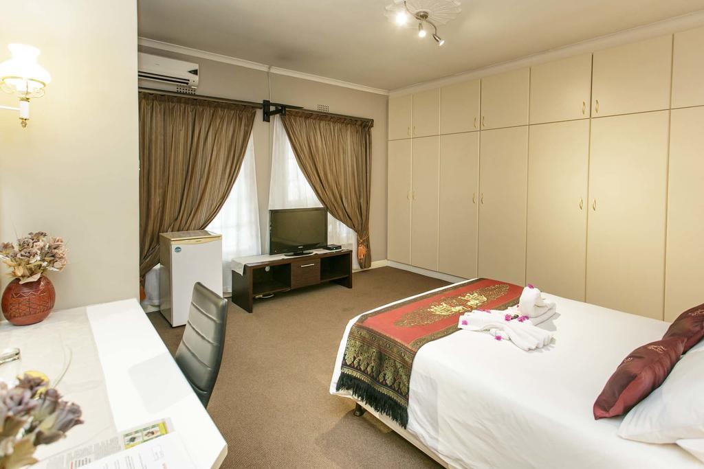 Sun Bell Lodge Bellville Ngoại thất bức ảnh