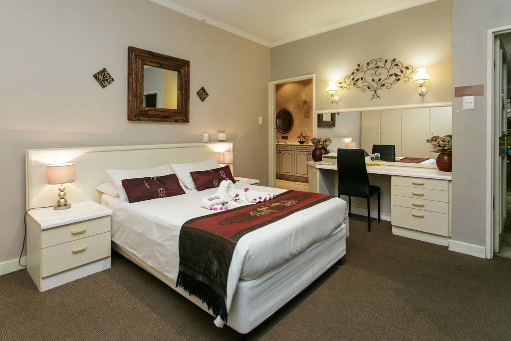 Sun Bell Lodge Bellville Ngoại thất bức ảnh