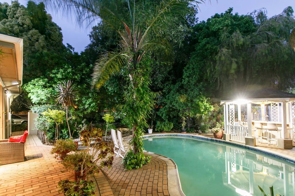 Sun Bell Lodge Bellville Ngoại thất bức ảnh