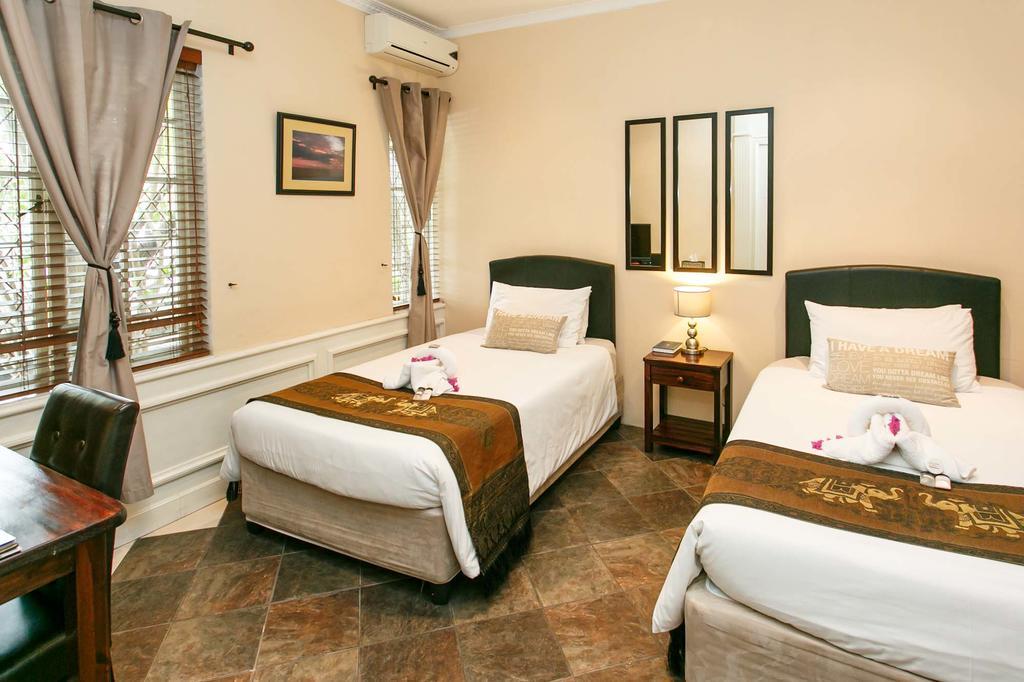Sun Bell Lodge Bellville Ngoại thất bức ảnh