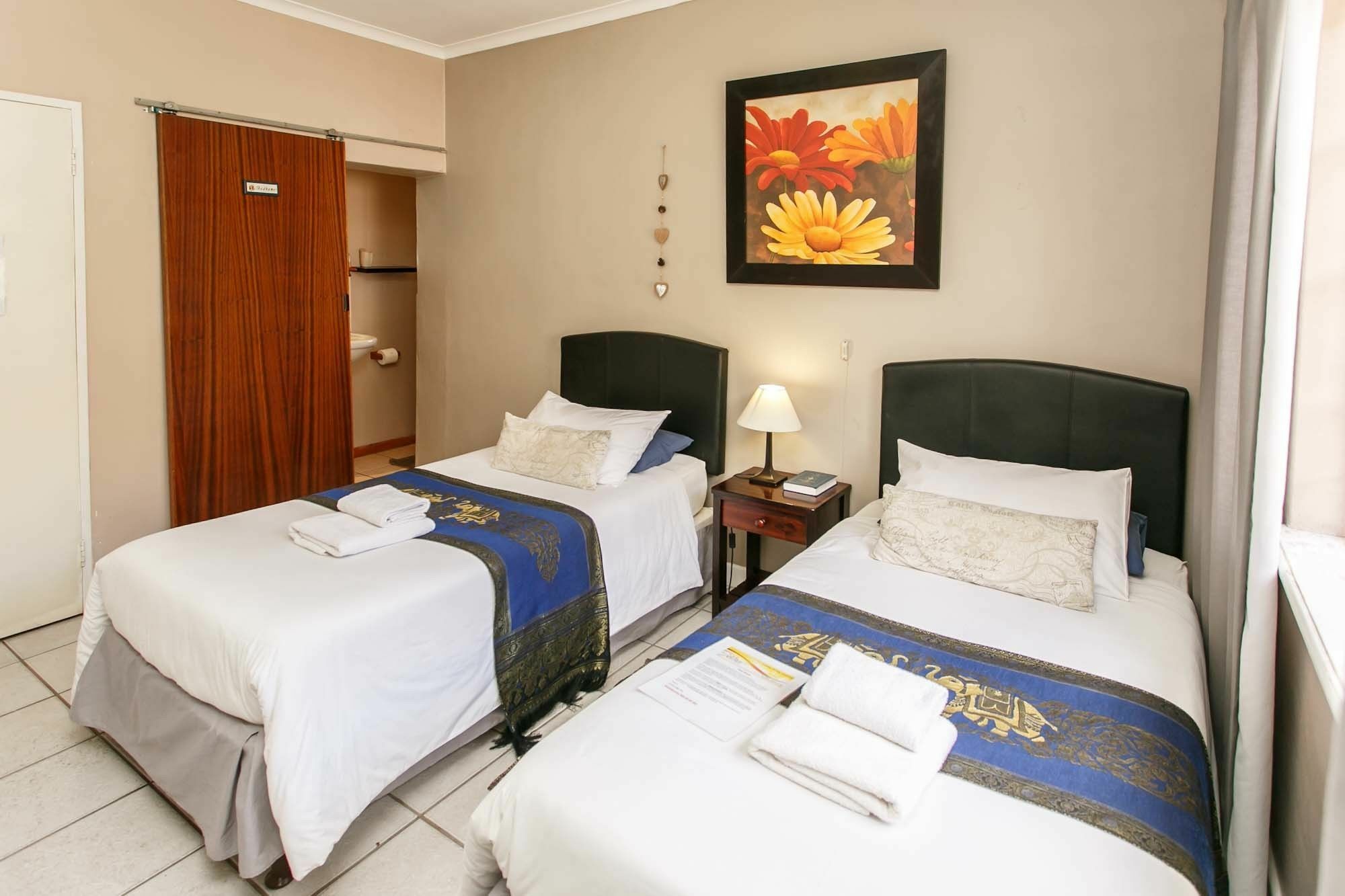 Sun Bell Lodge Bellville Ngoại thất bức ảnh